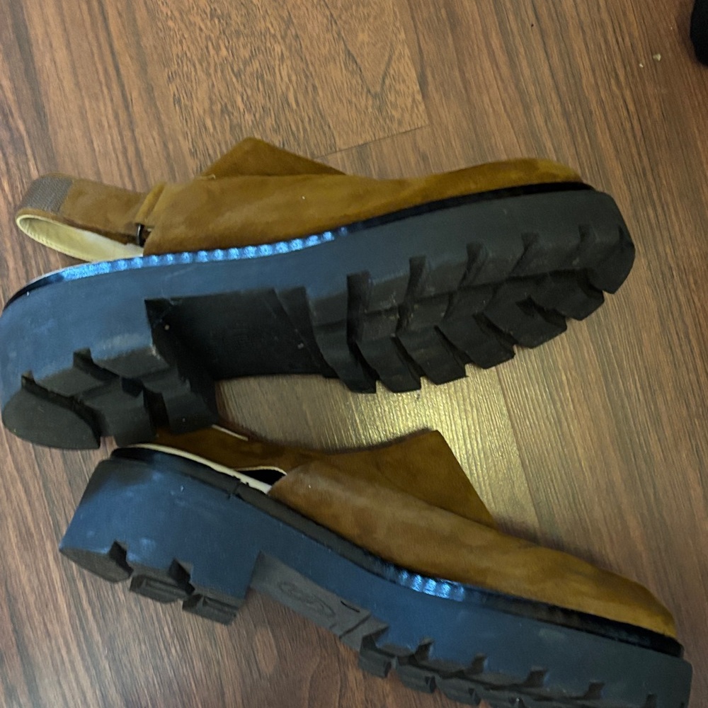 Poppy Barley The Lug Mule Cinnamon Suede - Picture 3 of 4
